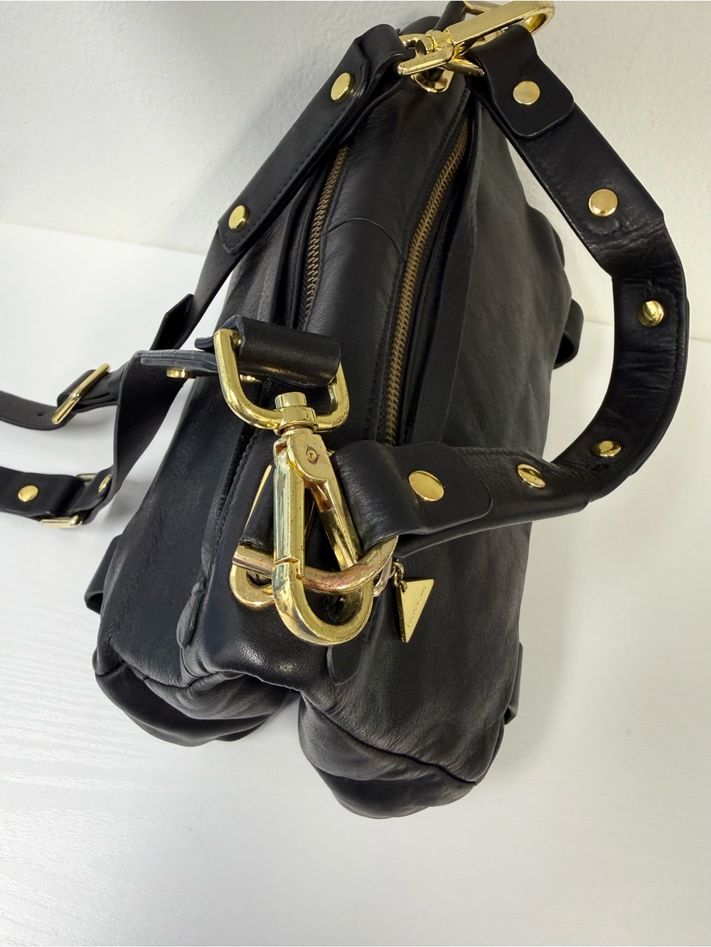 Golden Lane London Black Leather Soave Duo Convertible Shoulder Bag - Picture 6 of 13